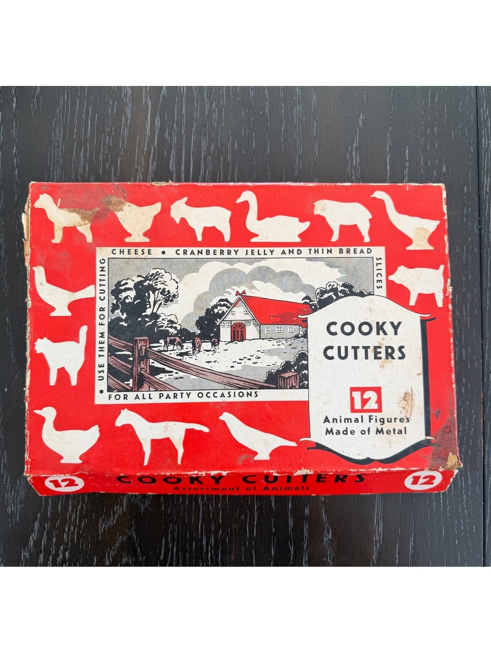 Vintage Cooky Cutters 12 Animal Figures Cookie Cutter Set in Box